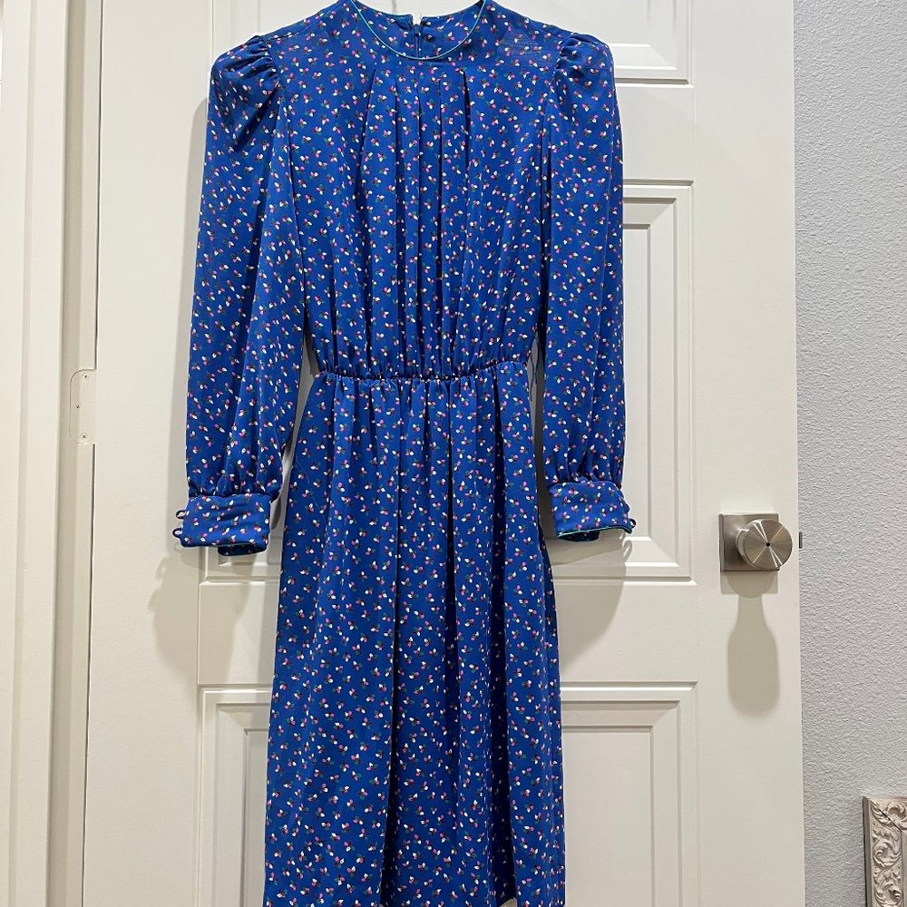 Vintage Long-Sleeved Blue Floral Print Dress